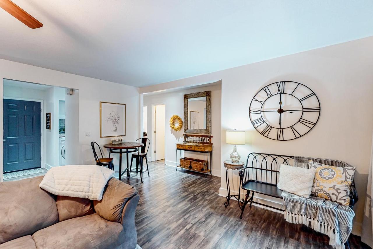 Апартаменты Pointe Royale Cute & Comfy Брэнсон Экстерьер фото
